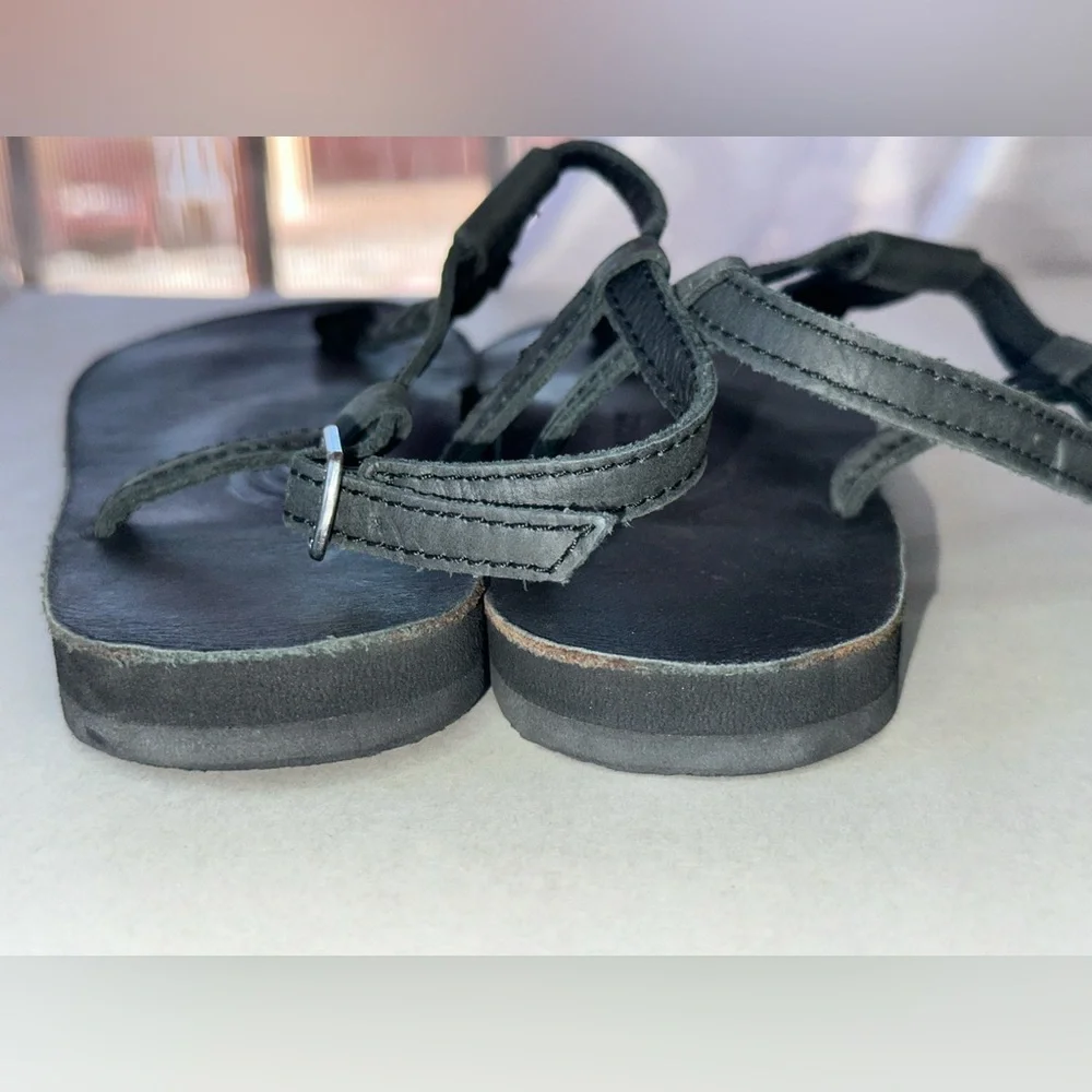 Rainbow Womens 8 8.5 9 Large T Street Black Leather Sandals Shoes‎